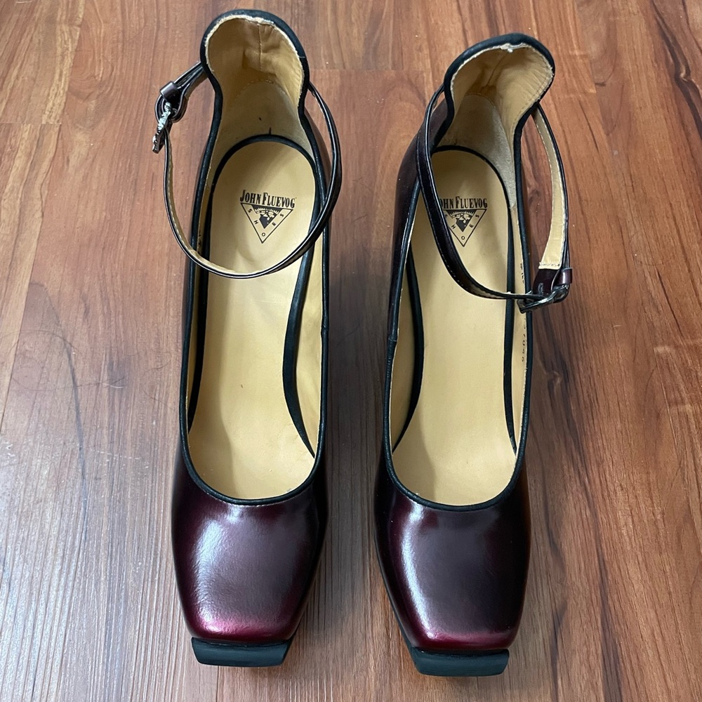 Fluevog Queen of Prussia shoes Burgandy